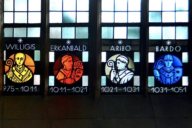 1,5 Hour Private Guided Walking Tour: Cathedral and Old Mainz - Inside Mainzer Dom: St. Martin’s, crowns, Reformation, and cloister sculpture