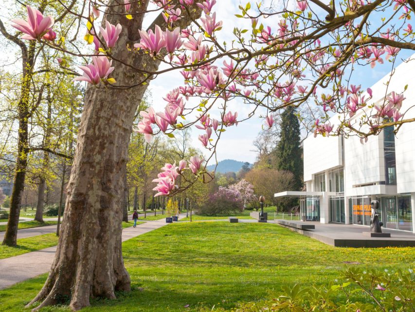 Baden-Baden: Sightseeing Highlights Guided Walking Tour - Meeting at Kolonnaden, then straight to the city’s headline sights