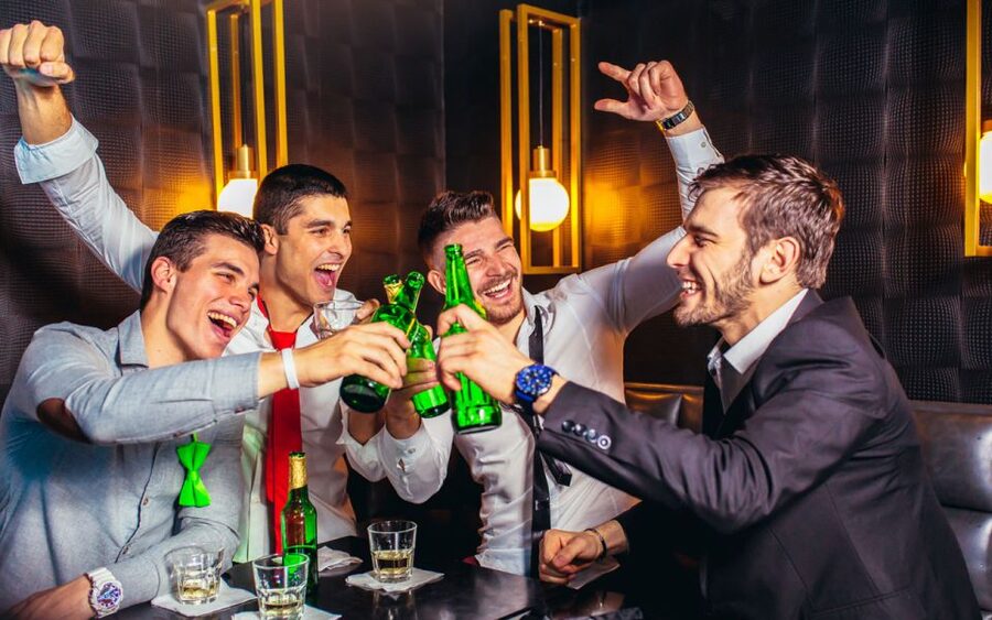 Bamberg: Bar & Club Tour with free Shots & VIP entry - Who should book this Bamberg nightlife crawl