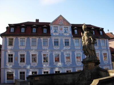 City Highlights Walking Tour