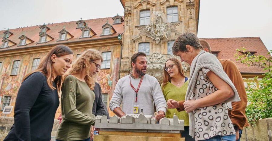 Bamberg: Guided Walking Tour - Cathedral views without an interior visit: still worth it