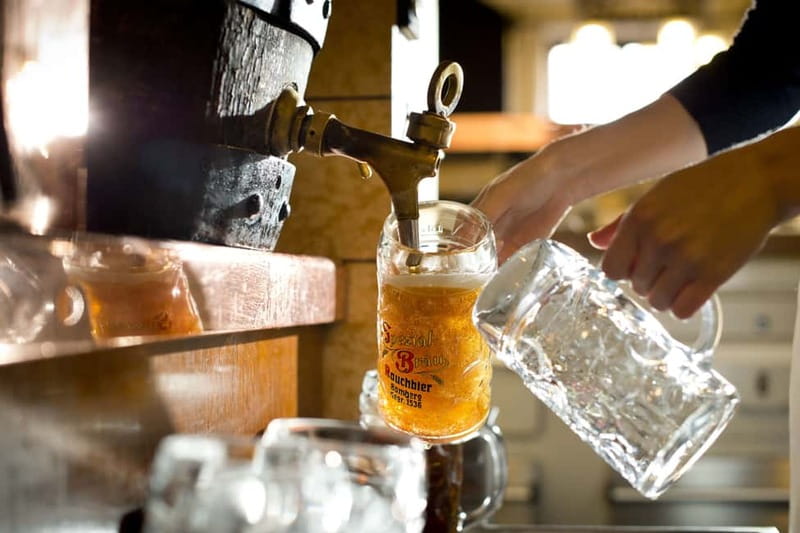 Bamberg: Historical Tour in German with Brewery Visit - Zwickelbier tasting (0.1 liter): what to notice