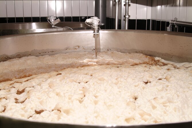 Beer and Brewery Tour in Munich - What the Two 0.5 Liter Beers Teach You (Including Light Weissbier)