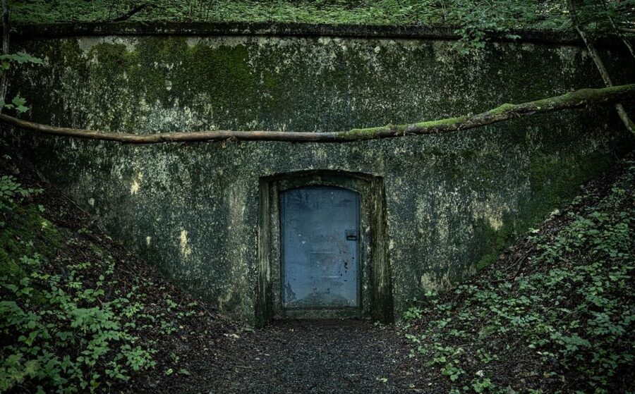 Berchtesgaden: Private Eagle's Nest & Obersalzberg WWII Tour - Underground Bunkers: The Engineering and the Human Scale