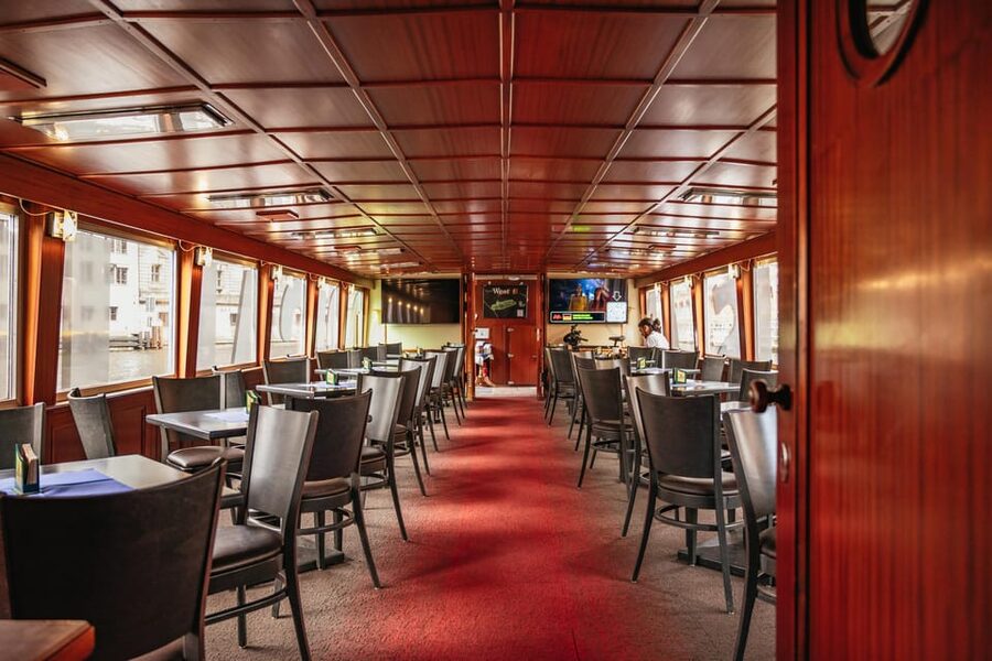 Berlin: 1-Hour City Sightseeing Cruise - Reichstag Views And The House of World Cultures Turnaround