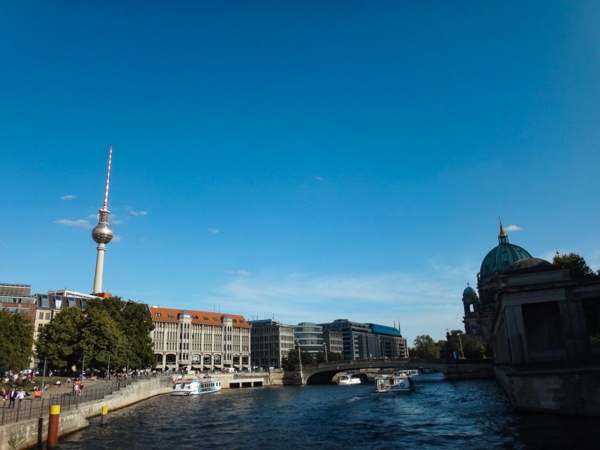Berlin: 2.5-Hour East Side Boat Cruise with Commentary - Arena Treptow side: Radialsystem V, Berlin Ostbahnhof, and the Molecule Man