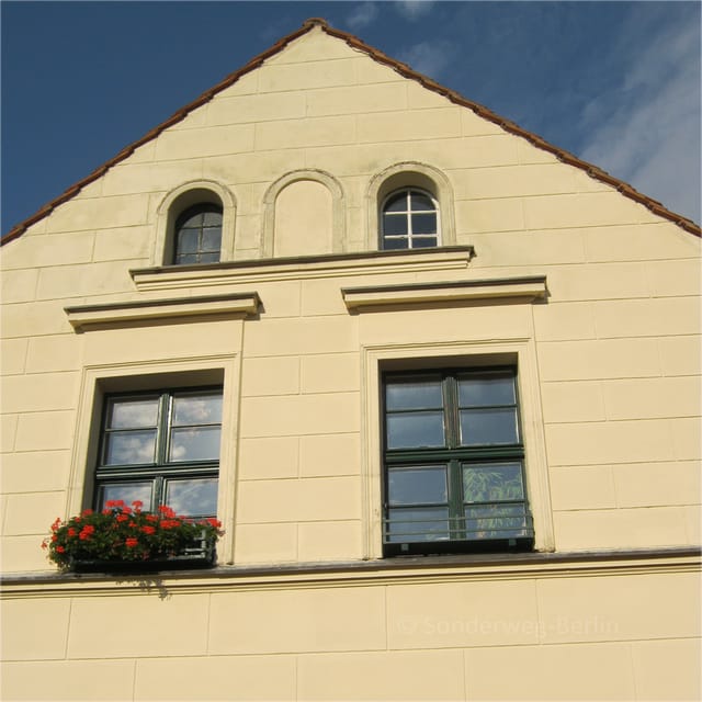 Berlin: 2.5-Hour Neighborhood Tour of Neukölln - Why Neukölln Makes Sense in 2.5 Hours