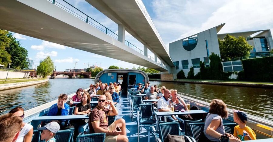 Berlin: 3.25-Hour Spree & Landwehrkanal Boat Tour - Where you board at Jannowitzbrücke, and how to get a good spot