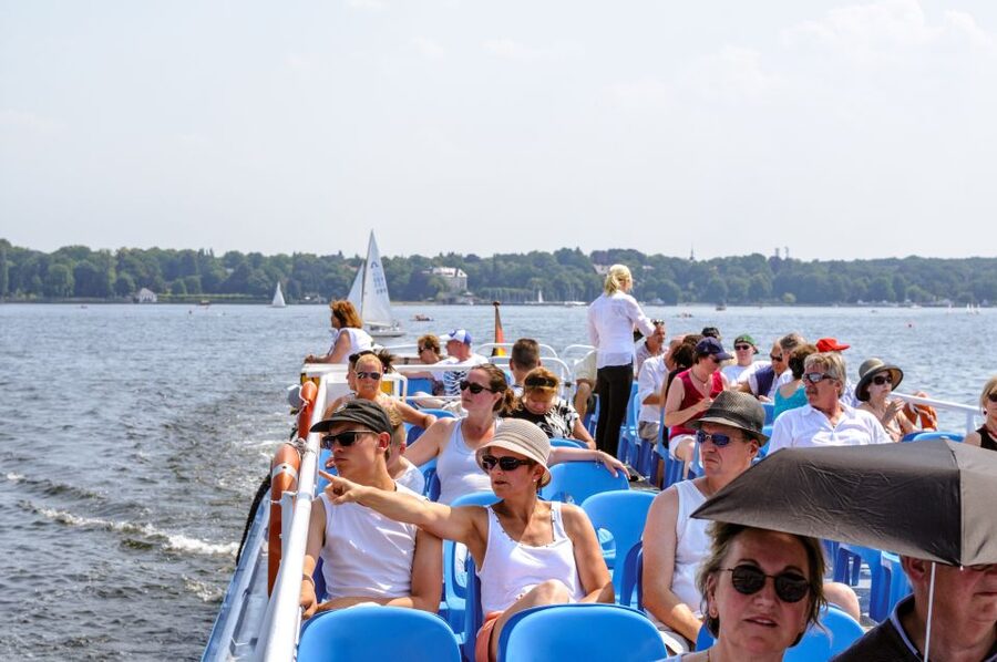 Berlin: 3-Hour World Heritage Cruise to Potsdam - Stop-by-Stop Guide: From Kladow and Peacock Island