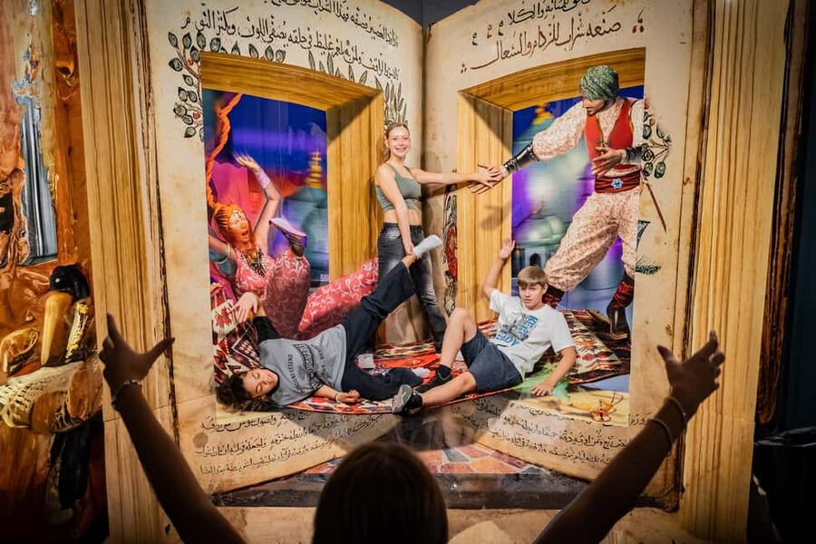 Berlin: 3D Trick Art Museum — Tickets - A realistic look at who will enjoy it most