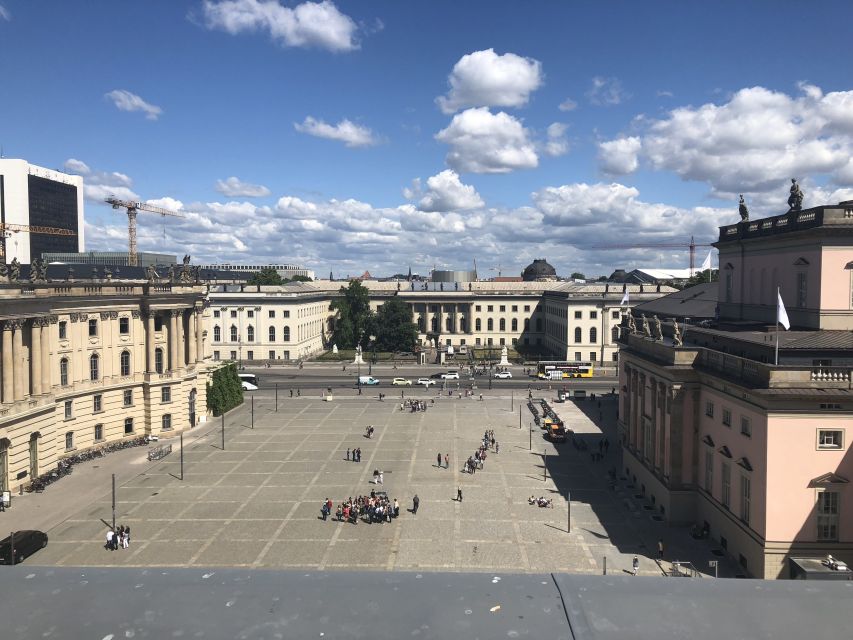Berlin: 4-Hour Guided Highlights Tour in Spanish - Key highlights to look forward to