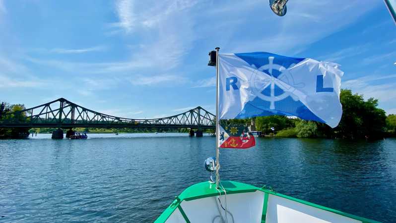 Berlin: 7 Lakes Boat Tour through the Havel Landscape - Key things you’ll notice on the cruise