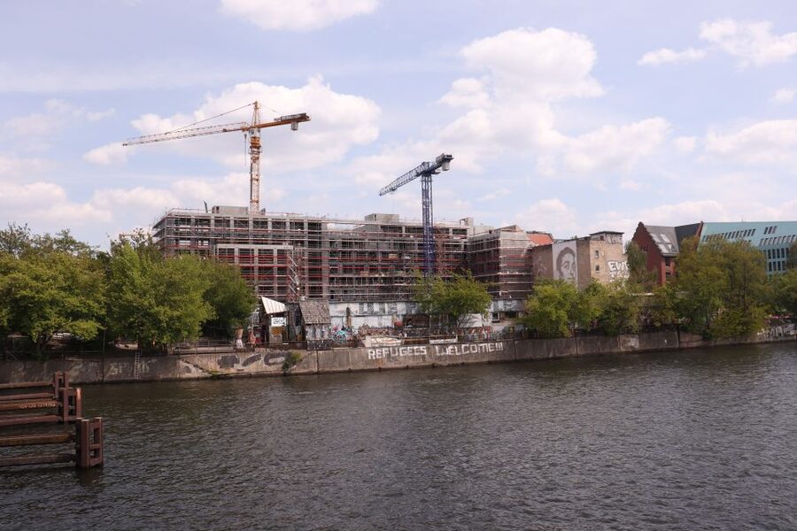 Berlin: Alternative Berlin Walking Tour - The Food Stops: Currywurst, Doner, And Prater Beer Garden Origins