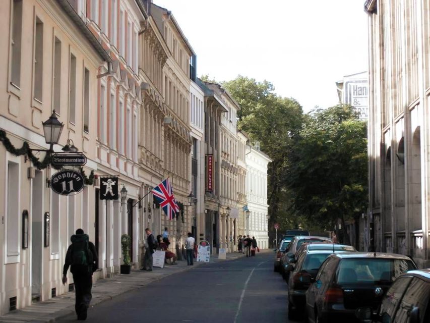 Berlin: Backyards of Berlin 2-Hour Tour - Key highlights worth aiming for