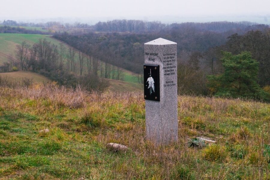 Berlin: Battle for Seelow Heights WW2 tour -Clash of Titans - Getting to Seelow Heights from Berlin, without turning it into a slog