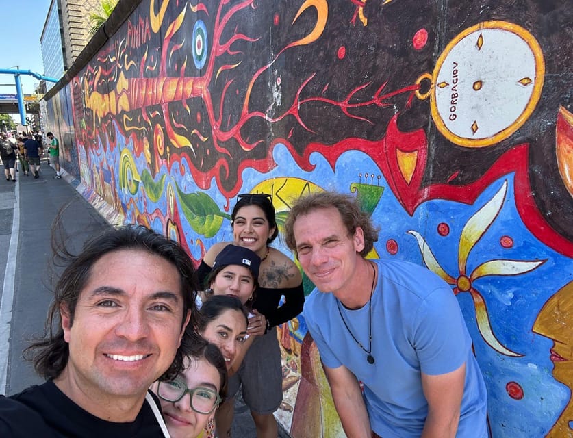 Berlin: Berlin Wall & East Side Gallery Walking Tour - A two-hour Wall walk that feels like Berlin itself