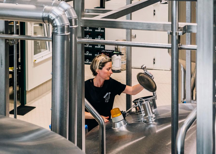 Berlin: Berliner Berg Brewery Tour with Beer Tasting - Practical Tips to Make It Feel Smooth