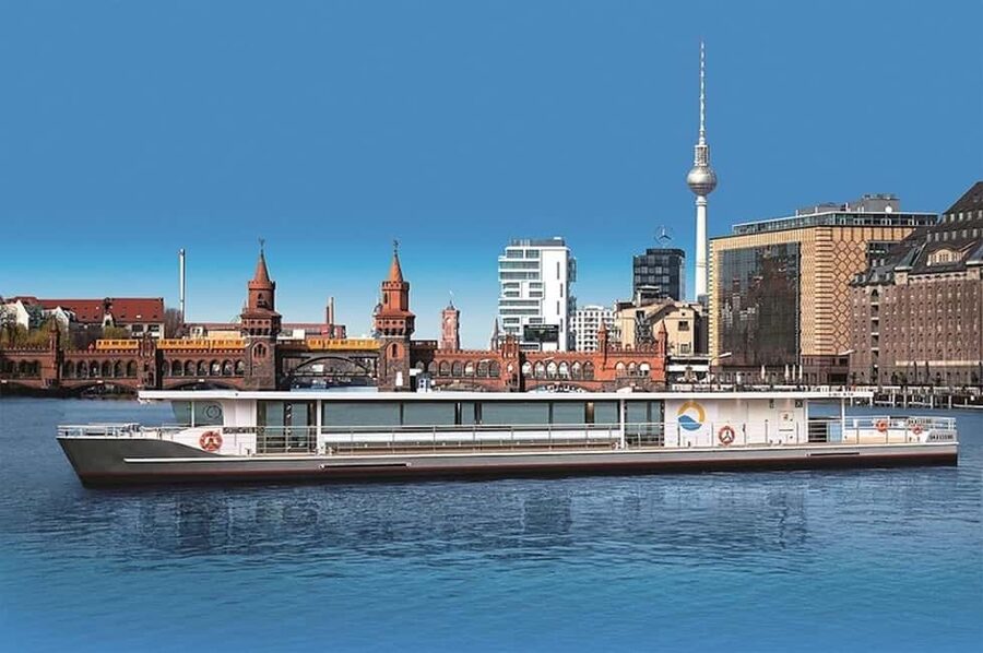 Berlin Boat Tour | Berlin Highlight Tour with Solar Ship on the Spree - Why the solar catamaran feels like the smart way to see Berlin