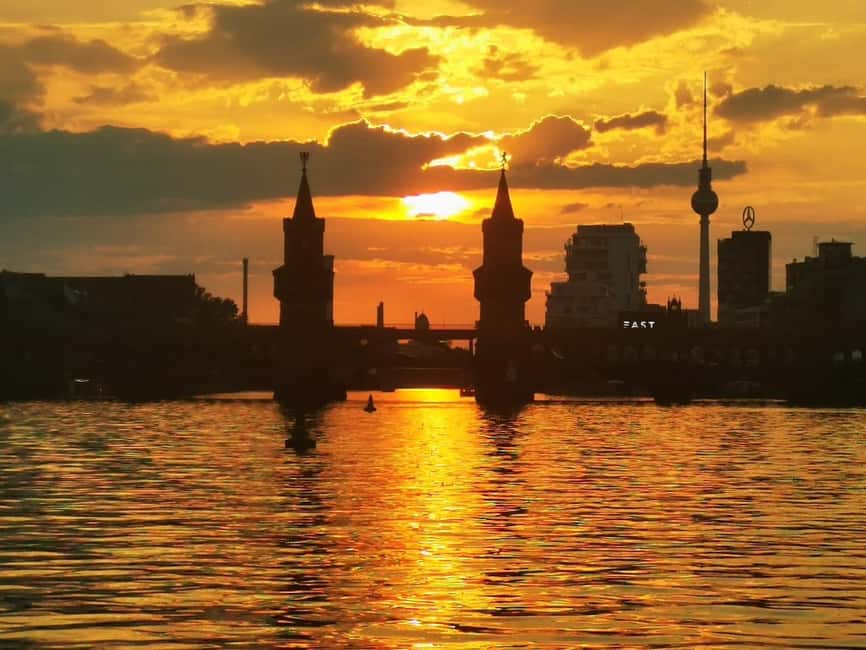 Berlin Boat Tour | Sunset Tour with Solar Ship | Sightseeing Spree - Inside the ship: room to move, not a crowd crush