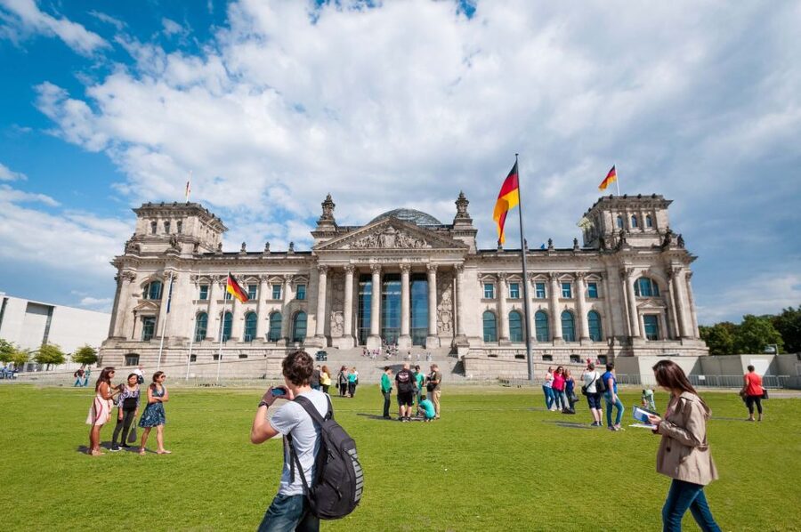 Berlin: City Center Walking Tour - Who should book this tour, and who might skip it