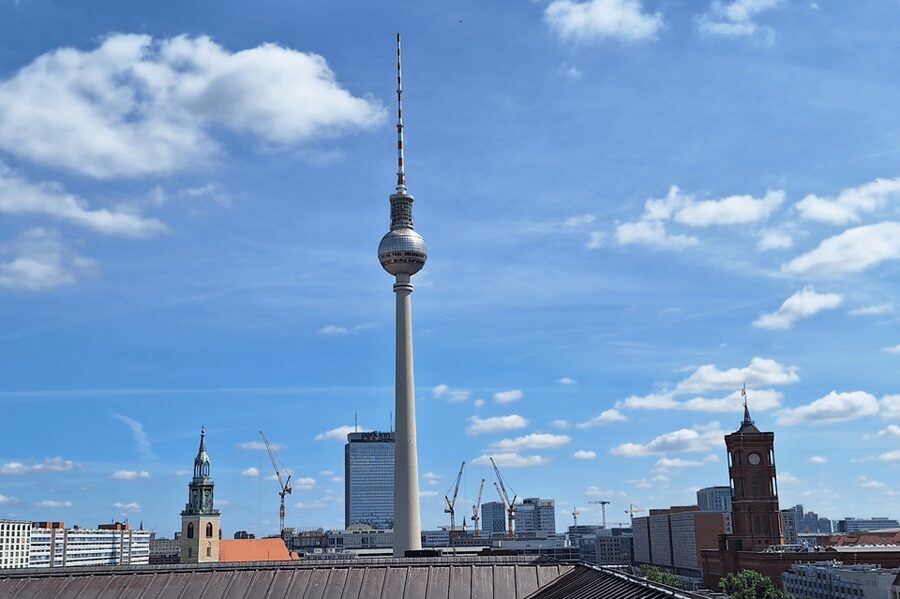 Berlin: City Highlights Express & Panorama Roof Terrace - A Practical Tip for Getting the Most Out of 75 to 90 Minutes