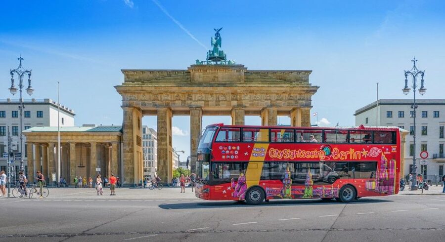 Berlin: City Sightseeing Hop-On Hop-Off Bus Tour - An easy way to get your bearings from Brandenburg Gate to Checkpoint Charlie
