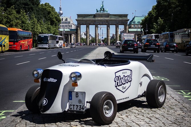 Berlin City Tour in a Mini Hotrod - Potsdamer Platz and the Wall Corridor, What You See at Hotrod Speed