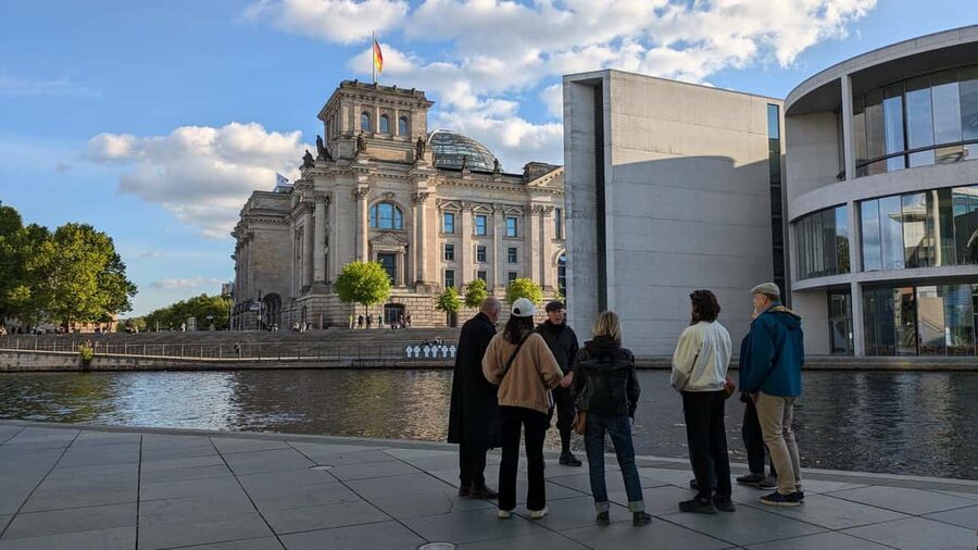 Berlin City walk Government District and Places of Democracy - Key things I’d bet on before you book