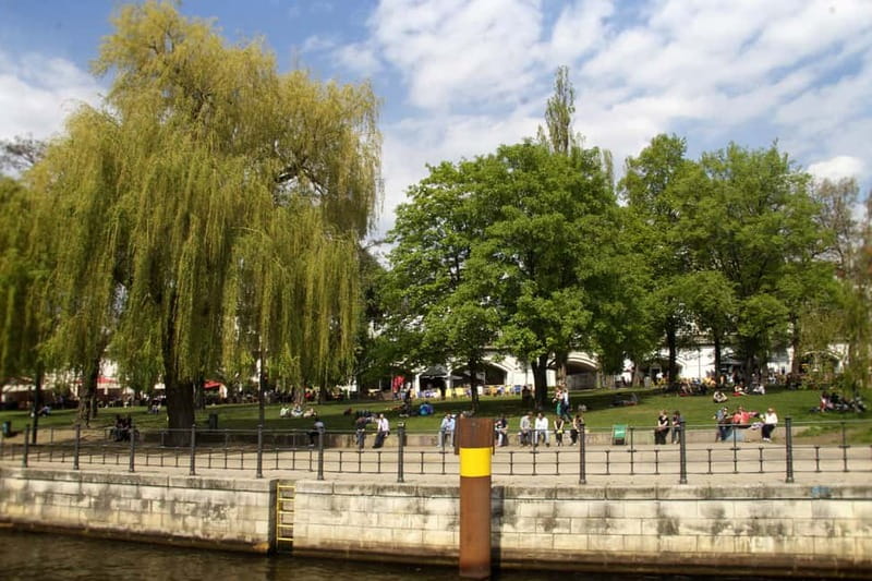 Berlin Combo Package: City Tour & Spree Boat Tour - Should You Book This Berlin Combo Package?