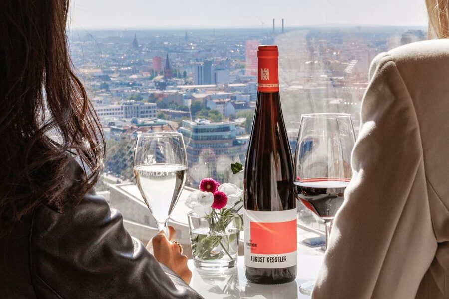 Berlin: Combo-Ticket for Panoramapunkt with Crémant at Café - Key things to know before you go