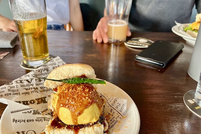 Berlin Craft Beer & Cultural Tour With Snack - How the 3-hour pace feels in real life