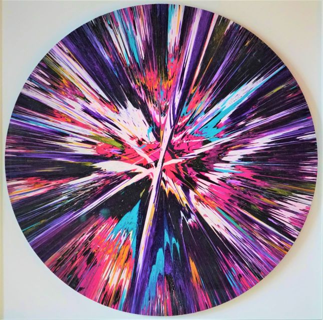 Berlin: Create Your Own Spin Painting at Jans Echternacht - Who this is best for in Berlin