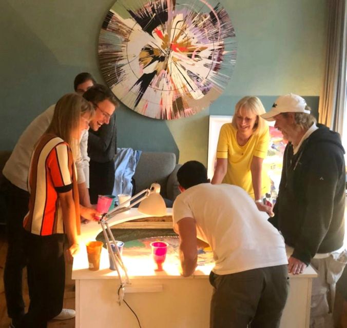 Berlin: Create Your Own Spin Painting at Jans Echternacht - Should you book this Berlin spin-painting workshop?