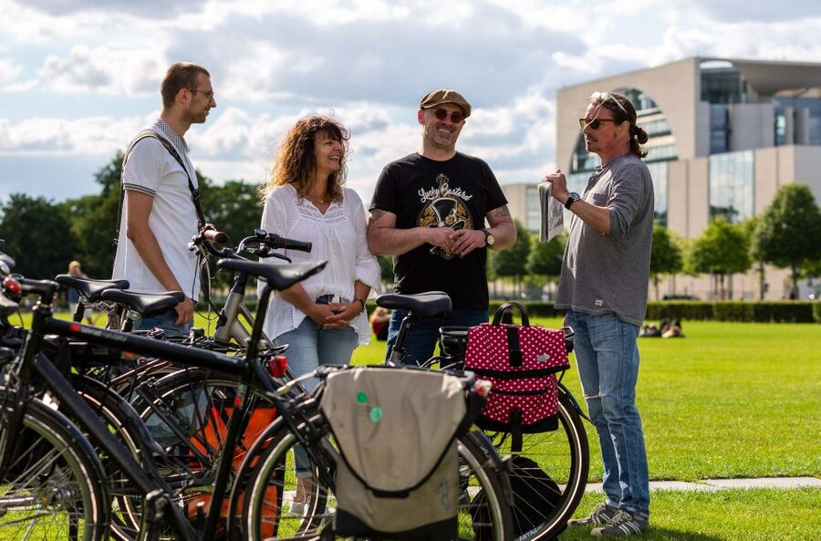 Berlin: E-Bike Tour of the Berlin Wall and Mitte Highlights - Key highlights worth planning around