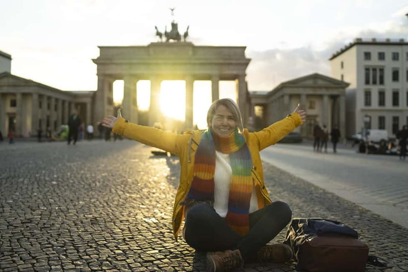 Berlin Essentials: Private Photoshoot at Berlin's top sites - Small Details That Make or Break the Day