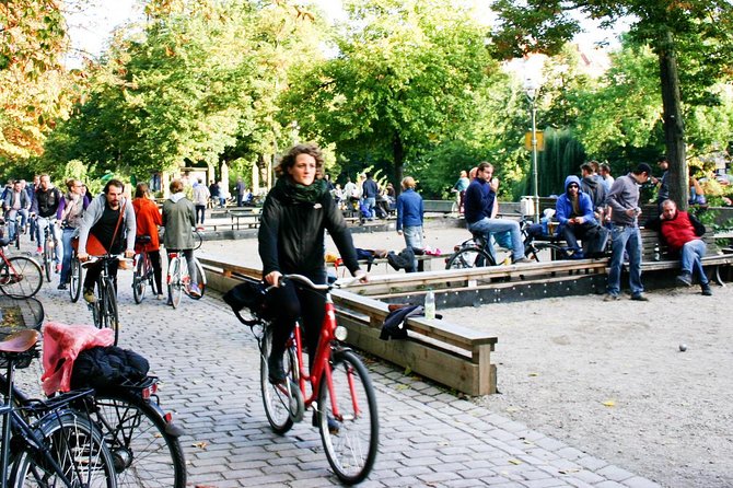 Berlin: Experience the Alternative Kreuzberg on a Bike Tour - Bike comfort, safety habits, and the ride style you’ll feel