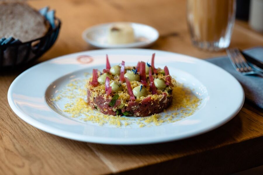 Berlin: Fine Dining Breakfast with Champagne in Schoneberg - The menu approach, two dishes that actually feel curated