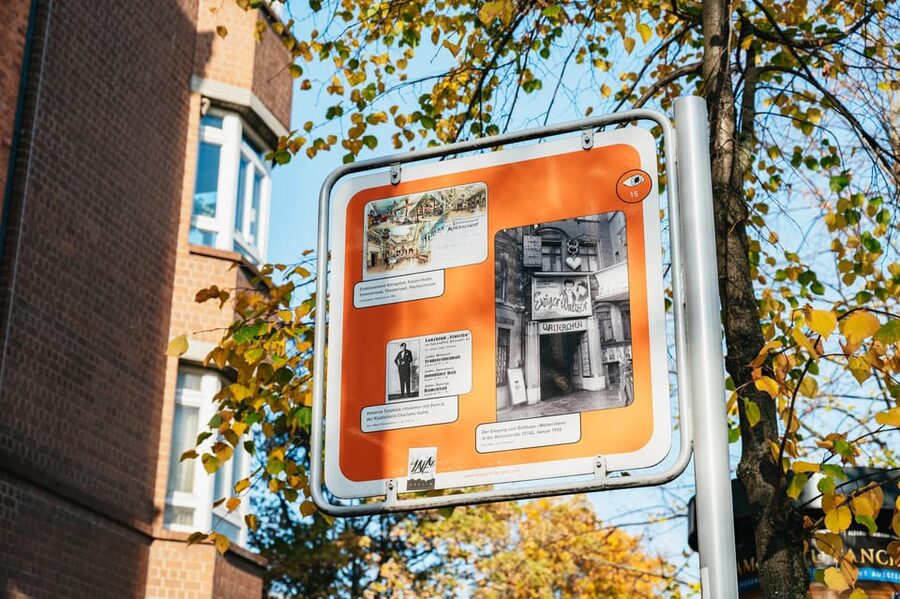 Berlin: Gay Berlin Out in Schöneberg Walking Tour - Price and timing: what $23 for 2.5 hours buys you in real terms