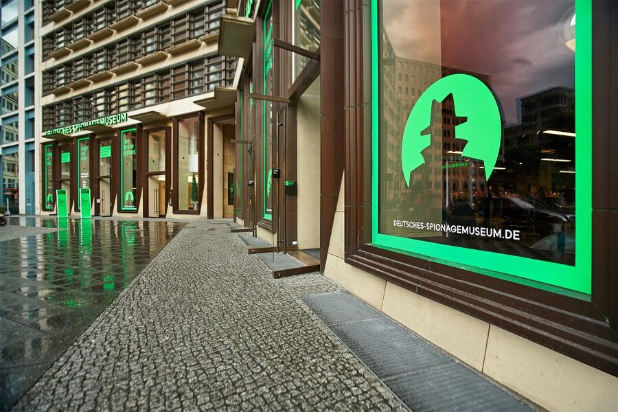 Berlin: German Spy Museum Flexible Entry Ticket - Flexible Entry to the German Spy Museum, what that freedom gets you