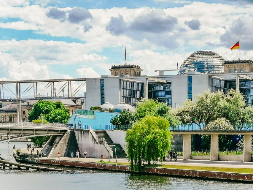 Berlin: Government District & Reichstag Hall Dome Visit - Who should book this Reichstag Government District tour