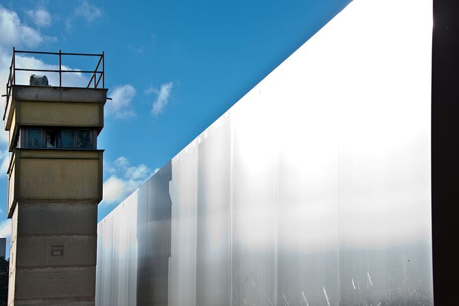Berlin: Guided Bike tour of the Berlin Wall and Third Reich - Should you book this tour?