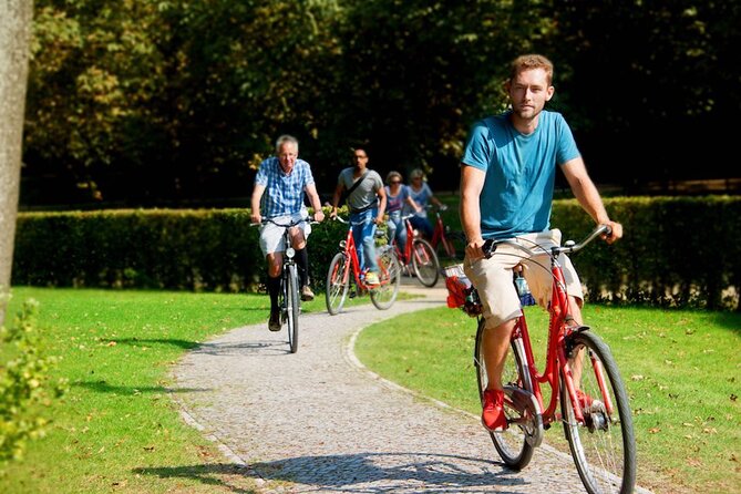 Berlin: Guided Bike Tour to Explore the Highlights - Schinkelplatz, Strandbar Mitte, and Spreebogenpark: A calmer Berlin rhythm