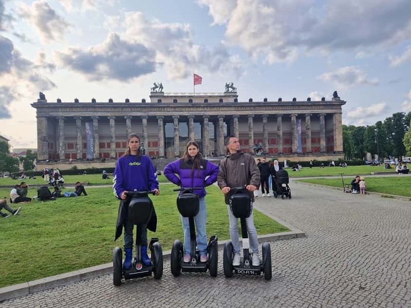 Berlin: guided Segway tour in the heart of the city - The big theme: Berlin Wall history on real streets