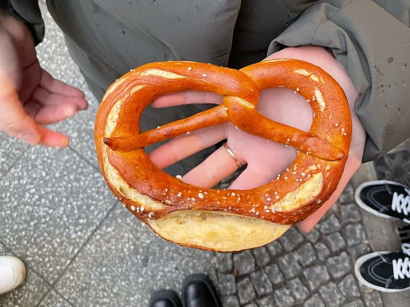 Berlin: Guided Street Food Tour with Tastings - Why Mitte street food feels like Berlin, not just food