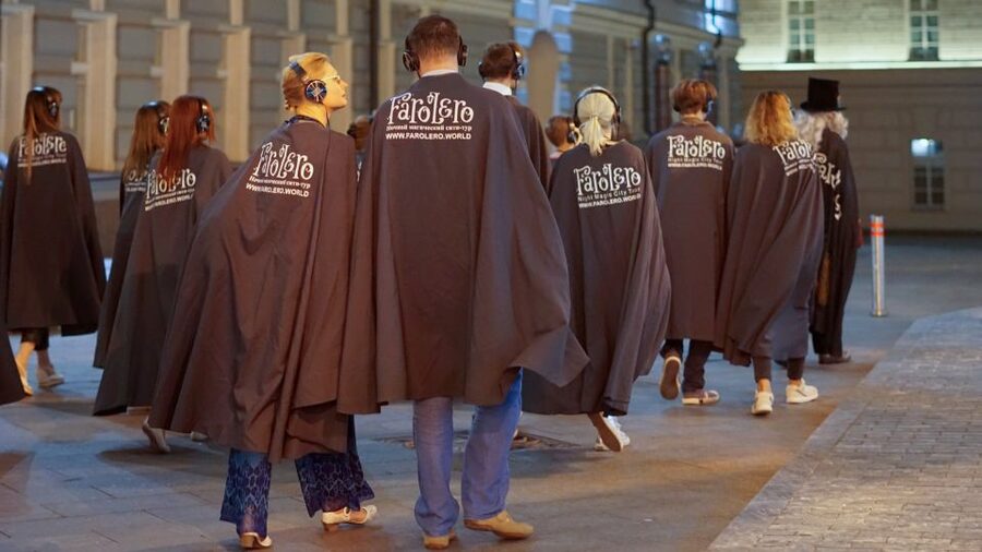 Berlin: Guided Walking Tour by Night - Key Things That Make This Night Walk Special