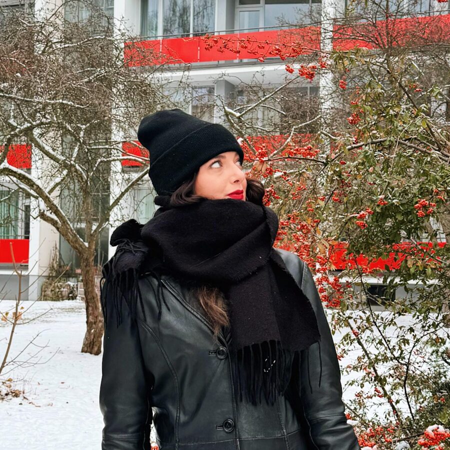 Berlin: Hansaviertel "The City of Tomorrow" Guided Tour - Entering the 1957 plan, from meeting point to walking rhythm