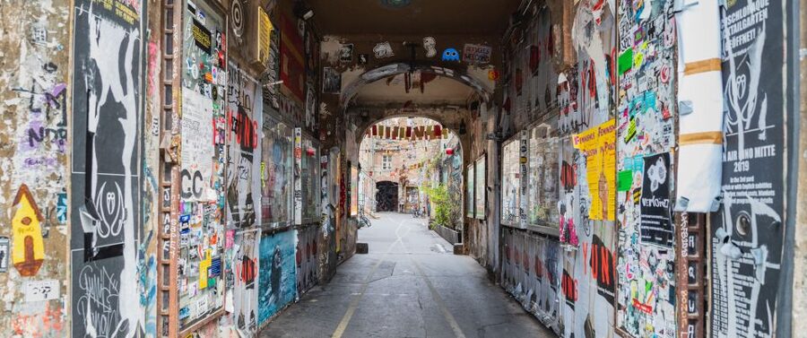 Berlin: Hidden Backyards Guided Walking Tour - Hackesche Höfe and Rosenhöfe: Courtyard Living Without the Tourist Noise