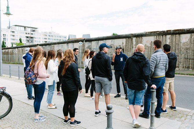 Berlin Highlights: 3-Hour Bike Tour - Checkpoint Charlie and the Remaining Berlin Wall Stretch