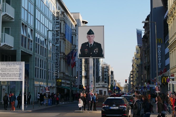 Berlin Highlights Private Guided Walking Tour - Unter den Linden and Museum Island, the long view