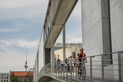 Berlin Highlights Sightseeing Bike Tour in Small Groups